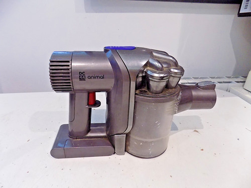 Dyson dc44 animal vacuum - dc44,